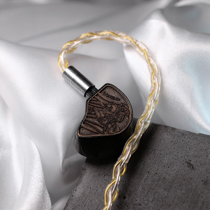 LUXEAR Valor - Hybrid 10 Driver In-ear Monitor